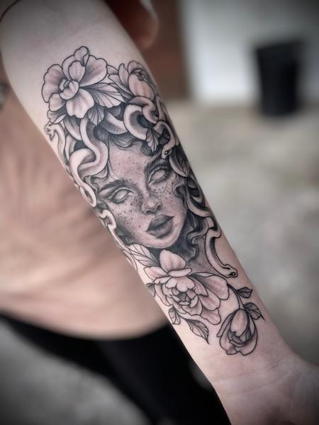 Tattoos - Medusa with Flowers - 145854